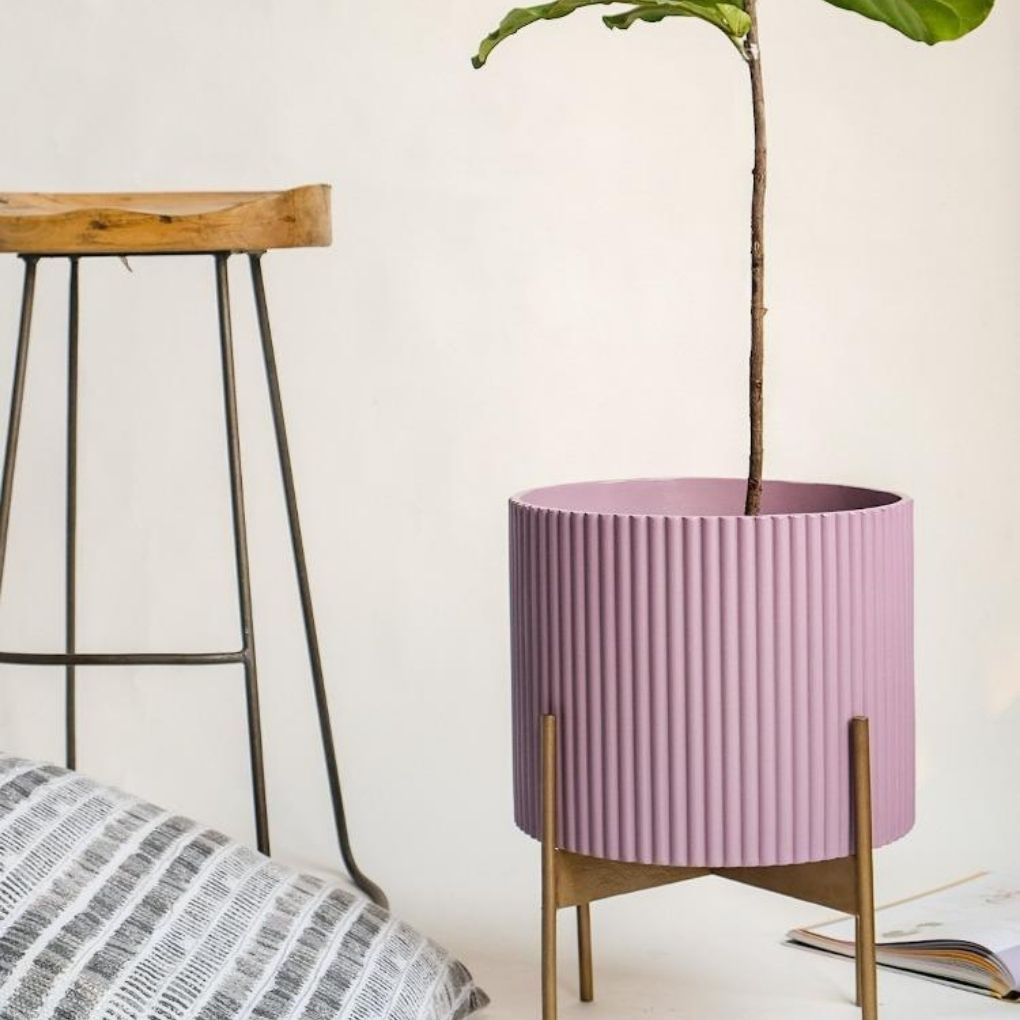 Large Fluted Planter With Stand - Nude Pink
