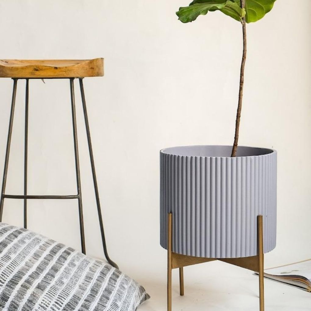 Large Fluted Planter With Stand