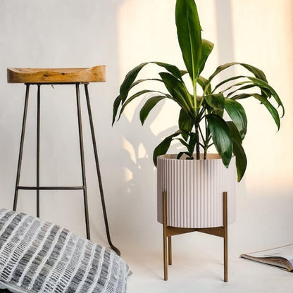 Medium Fluted Planter With Stand