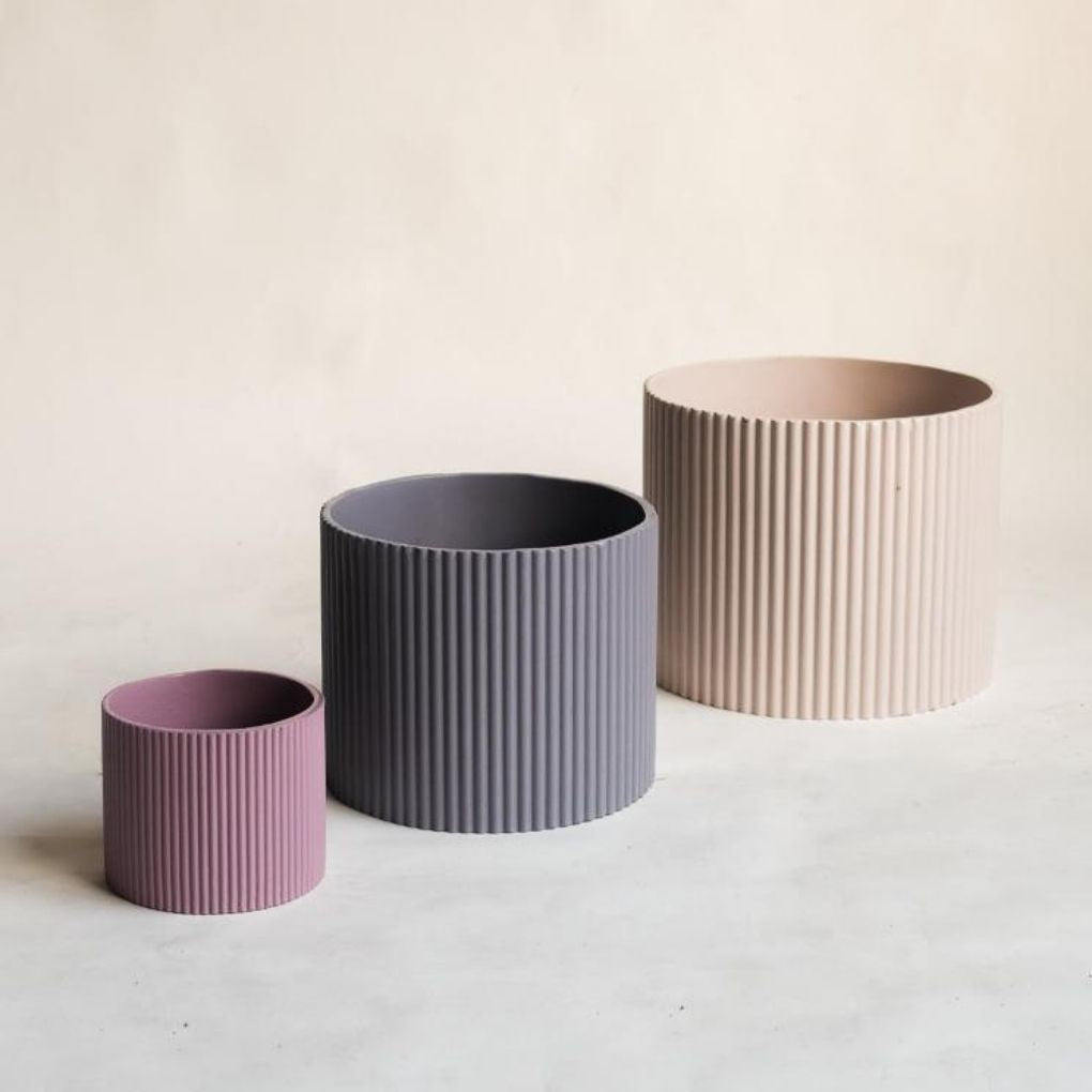 Medium Fluted Planter With Stand